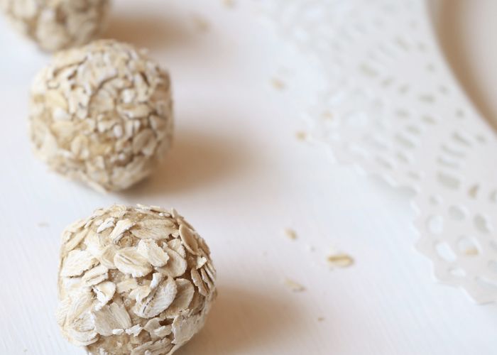 Healthy Protein Oat Balls